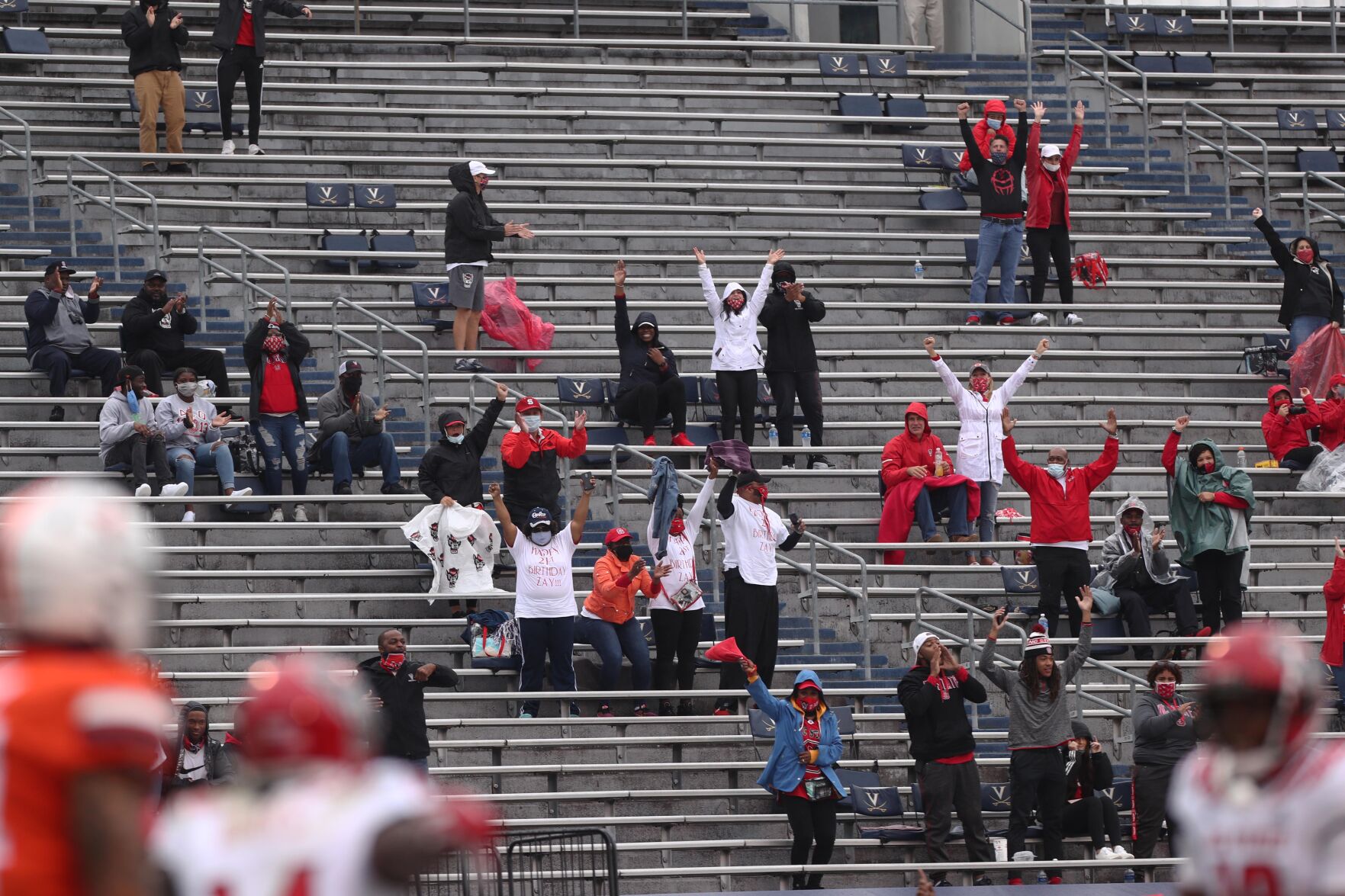 101020-ncstate-uvafootball117.JPG
